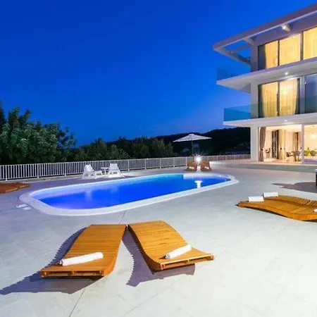 Five Bedroom With Private Pool & Sea View Zaton (Dubrovnik-Neretva)