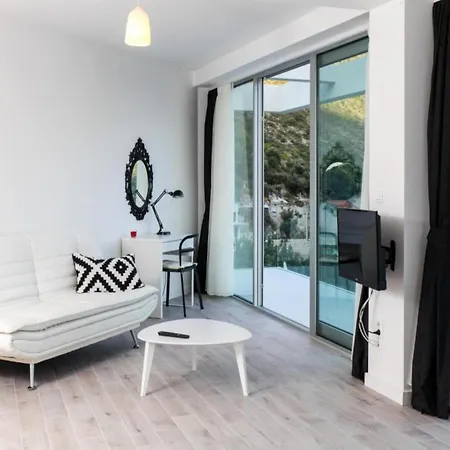 Five Bedroom With Private Pool & Sea View Villa Zaton (Dubrovnik-Neretva)